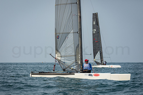 185A5255-2