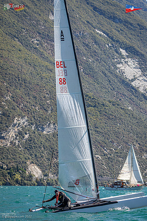 185A5847-2