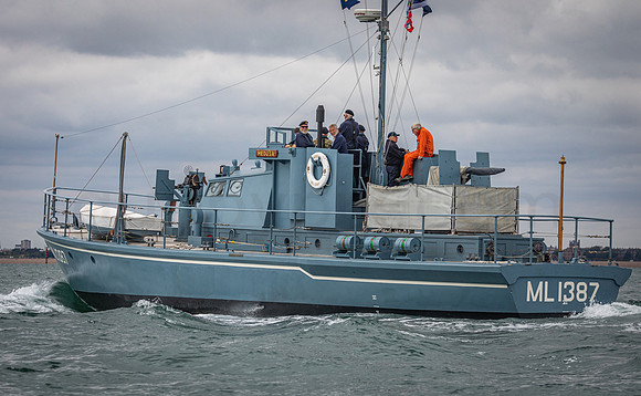 185A8855