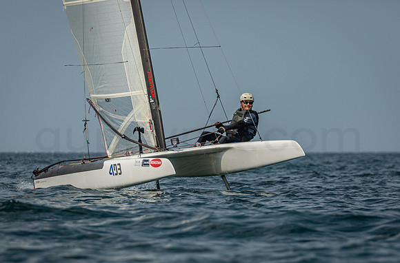 185A4560-2