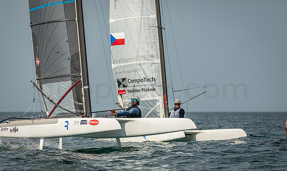 185A4595-2